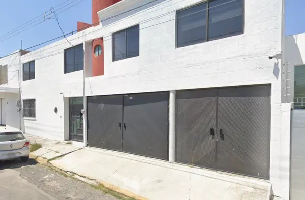 Casa en remate bancario en Puebla, Rincon Arboledas