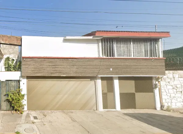 Casa en Remate Bancario en Jardines de San Manuel, Puebla