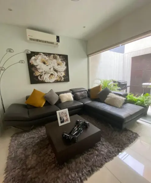 Casa en venta en Valle de Las Alamedas, San Nicolás de los Garza — foto 2 de 12