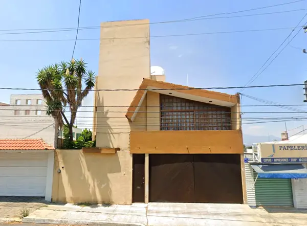 Propiedad en remate bancario en Lomas de Loreto, Puebla