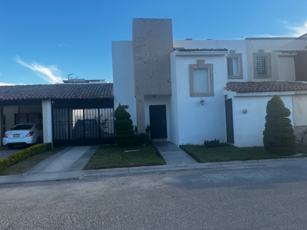 Casa en Venta en Fracc. Santa Bárbara
