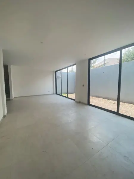 Casa en venta en Altozano el Nuevo Querétaro, Querétaro — foto 2 de 19