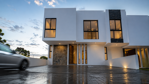 Casa en venta en Preserve Juriquilla, 3 Recámaras, Estudio en PB, 3.5 Baño, Roof — foto 1 de 11