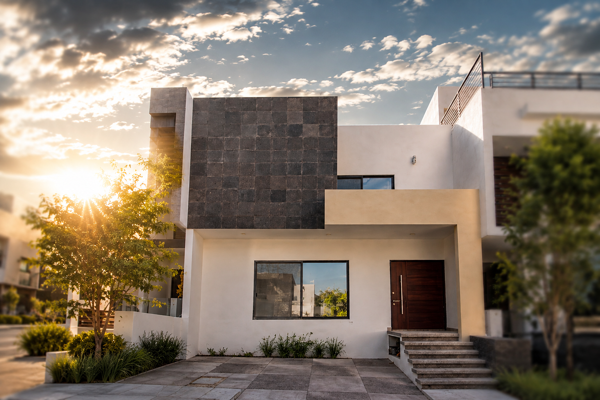 Se Vende Casa en El Condado, Equipada, 4ta Recamara en PB, 4 Baños