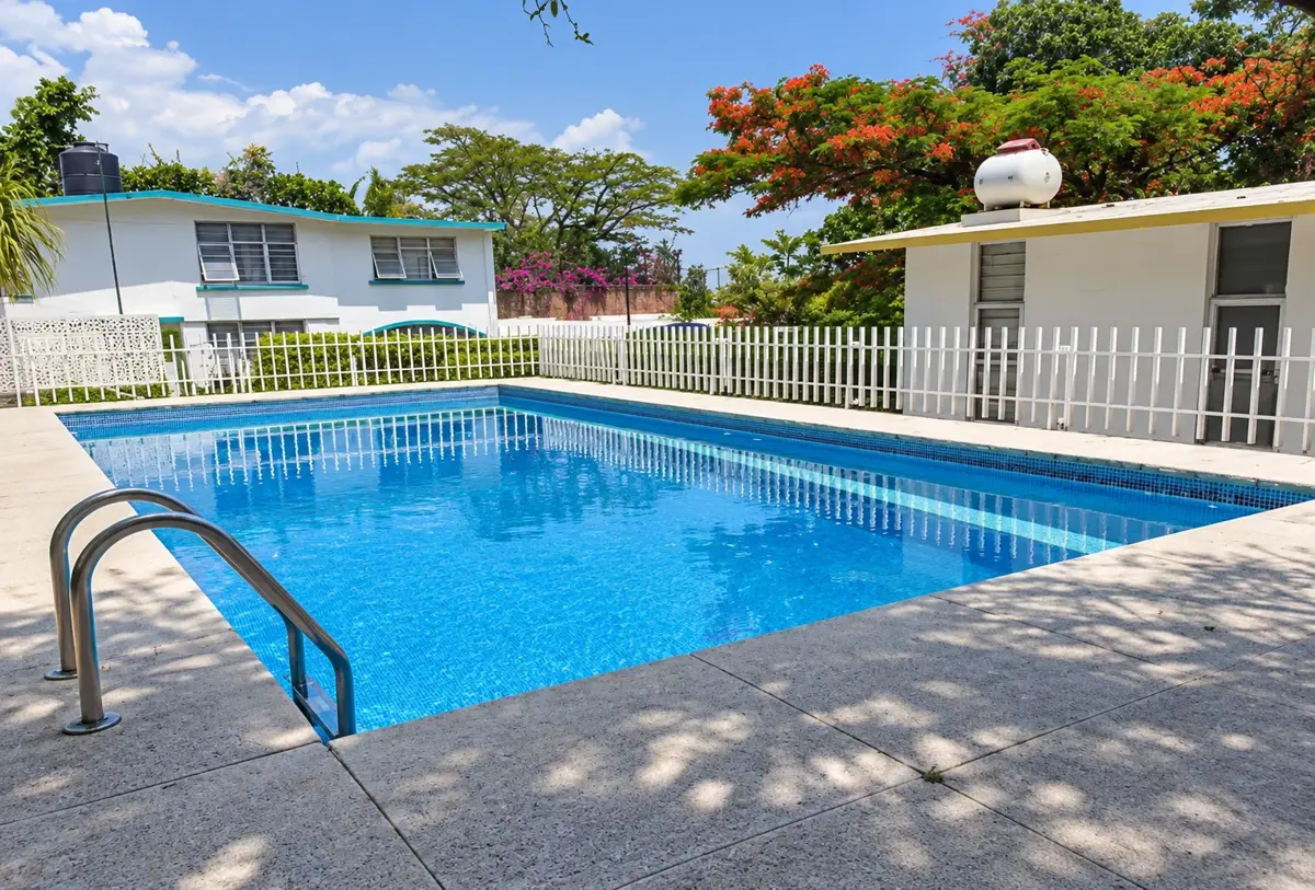 Casa en venta en Lomas de Cortes, Cuernavaca — foto 1 de 11