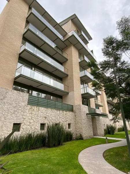 En Venta Hermoso Departamento en Cumbres del Lago, 3 Recamaras, 2 Baños, Alberca — foto 1 de 12