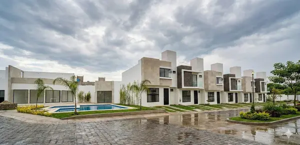 Se Venden Casas en Juriquilla San Isidro, Equipadas, 3 Recamaras, Alberca, Lujo — foto 1 de 19