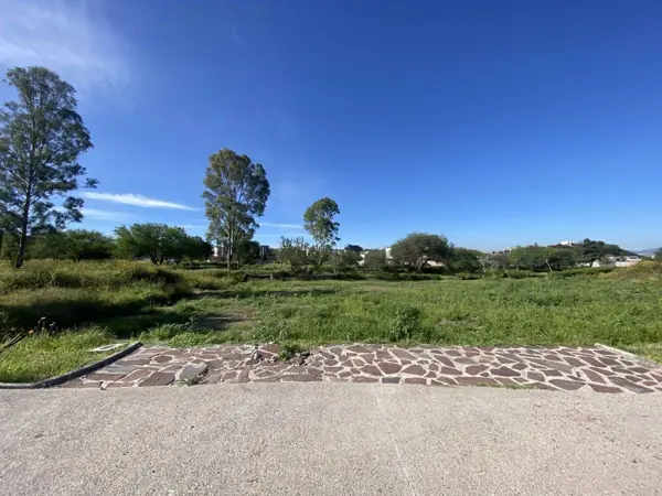 Venta de Terrenos en Altozano, Planes de Pago !! desde 180 m2 hasta 502 m2.. — foto 1 de 5