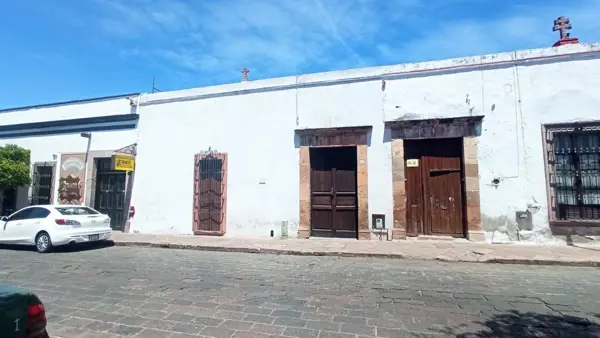 Se Vende Casona del Siglo XVII en El Centro Histórico de Querétaro para Hotel.. — foto 1 de 9