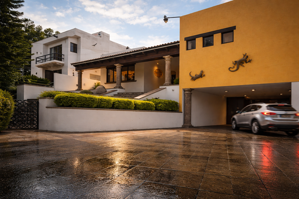 Residencia en Villas del Mesón Juriquilla, Junto al Campo de Golf, T.1000 m2 — foto 1 de 49
