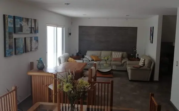 Casa en venta en Cañadas del Arroyo, Corregidora — foto 3 de 6