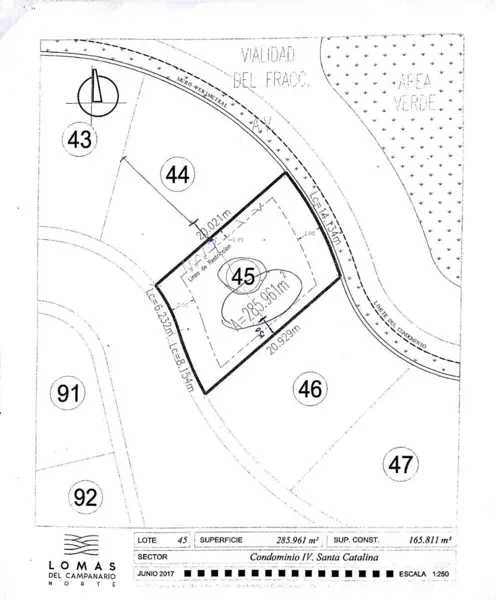 Venta de Terrenos en Lomas del Campanario, 286 m2 - 14 m2 por 21 m2 — foto 1 de 2