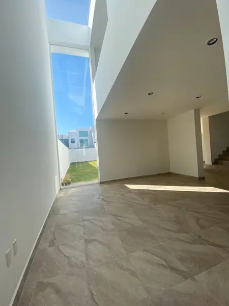 Residencia de Autor en Cumbres del Lago, Terreno 313 m2, Construcción 277 m2 — foto 1 de 12