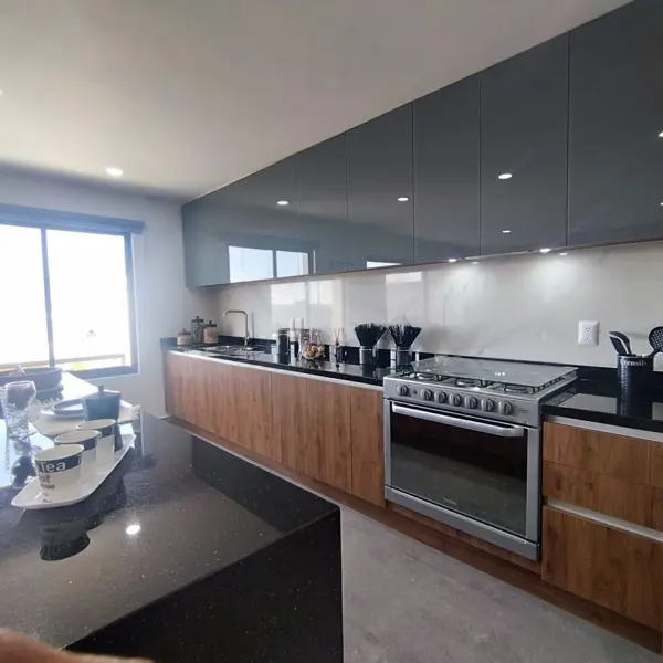 Venta de 4 Departamentos PREMIUM Entre El Refugio y Zibata, de DOS NIVELES ! — foto 1 de 24