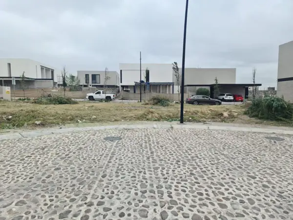 Terreno en Venta el Lomas del Campanario de 288 m2, Listo para Construir — foto 1 de 4