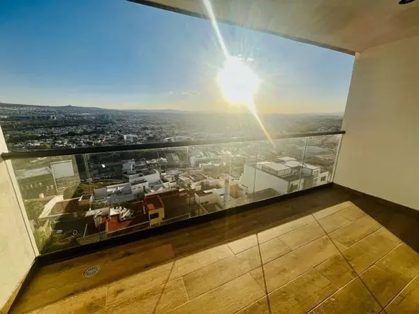 En Venta Pent House en Loma Dorada, Hermosa Vista, Dos Niveles, PREMIUM! — foto 1 de 20
