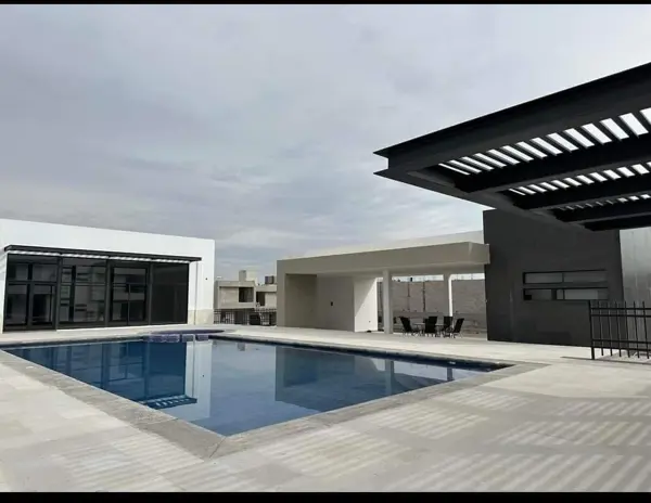 Casa en venta en Los Candiles, Corregidora — foto 3 de 11