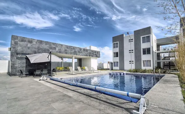 Departamentos en venta sobre Boulevard Peña Flor, Albrerca, Seguridad — foto 1 de 26