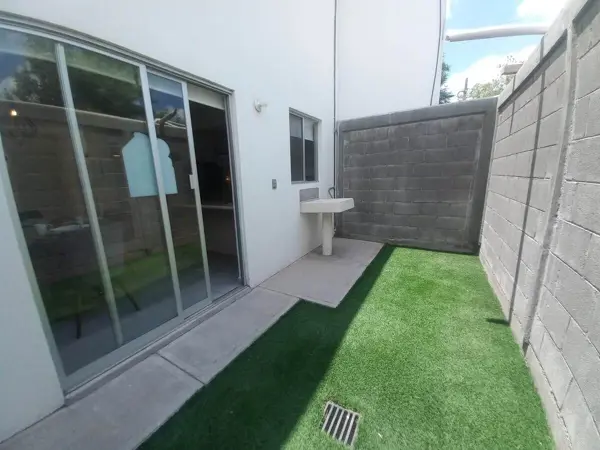 Casa en venta en Rincones del Marques, El Marqués — foto 2 de 12