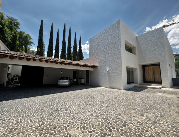 Residencia en Venta en Jurica, Querétaro, Terreno: 1240 m² Hermosa y Premium — foto 1 de 17