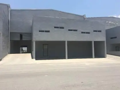 Excelente bodega en parque industrial en renta en Santa Catarina