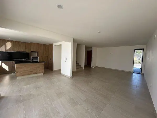 Casa en venta en Cañadas del Arroyo, Corregidora — foto 2 de 11