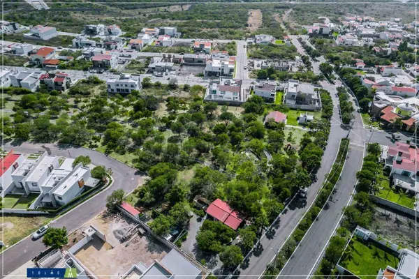 Terreno en venta en Vista Real y Country Club, Corregidora — foto 2 de 9