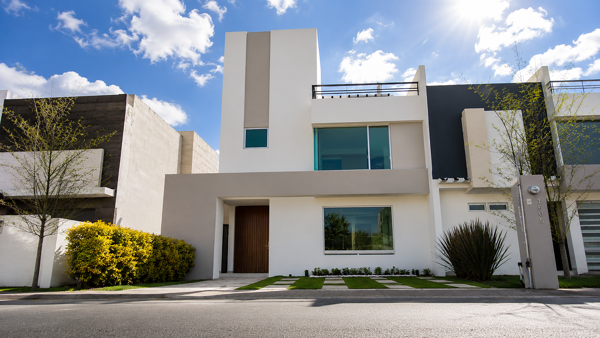 Casa en venta en El Refugio, Roof Garden, 3 Recámaras, HERMOSA !!