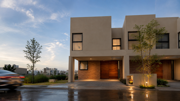 Casa en venta en Residencial Santa Fe, 3 Recámaras, Jardín, Sala TV, Hermosa !!