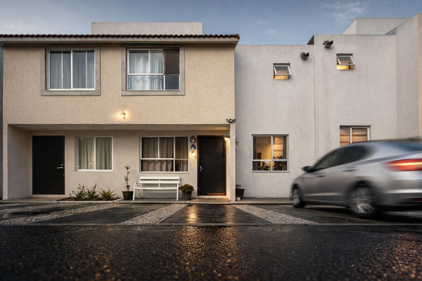Casa en venta en Residencial del Parque, Zona El Mirador, 4 Recs, Oportunidad!