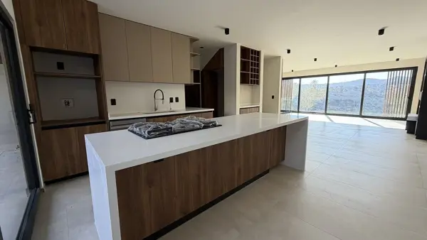 Casa en venta en Cañadas del Lago, Corregidora — foto 2 de 23
