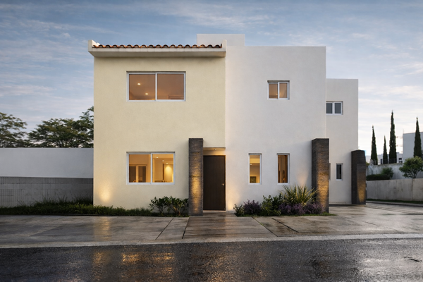 Casa en venta en Juriquilla Campestre, 3 Recámaras, 2.5 Baños, GRAN UBICACIÓN ! — foto 1 de 14