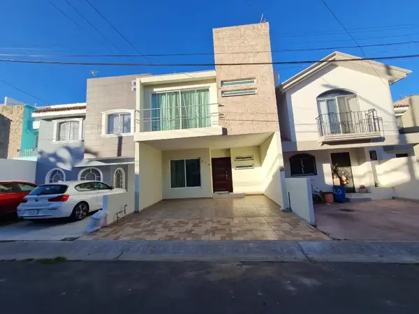 Casa en renta en Villas de Torremolinos, Zapopan — foto 2 de 23