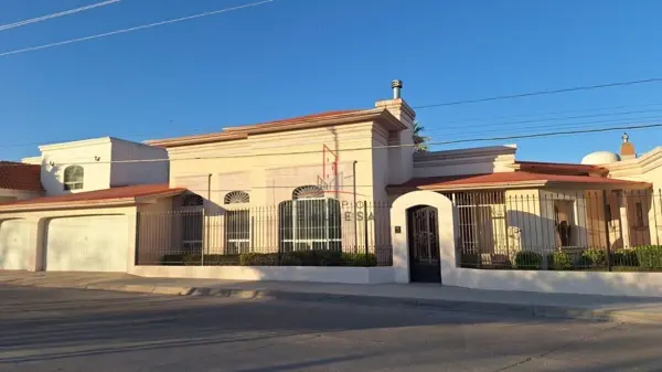 Casa Venta Fracc Las Haciendas Delicias Chih 13,900,000 Clacas RGC