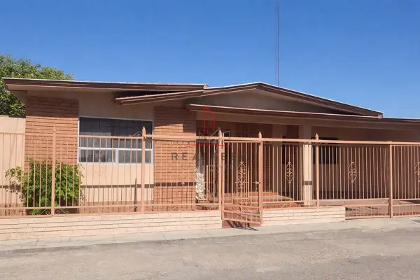 Casa Venta Sector Oriente Delicias Chihuahua 2,790,000 Gutrot RGC