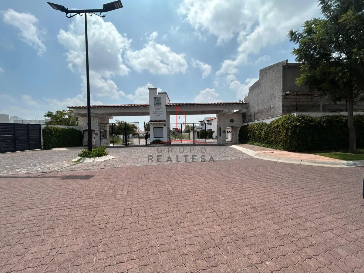 Terreno en venta en Ciudad Maderas Residencial Querétaro, El Marqués — foto 1 de 8