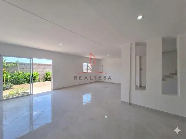 Casa en venta en Cipreses, Delicias — foto 2 de 10