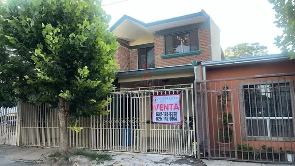 Casa Venta Fracc Los Pinos Chihuahua Chih 2,250,000 Clacas RGC