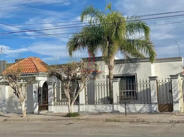 Casa Venta Sector Norte Delicias Chihuahua 3,300,000 Gutrot RGC