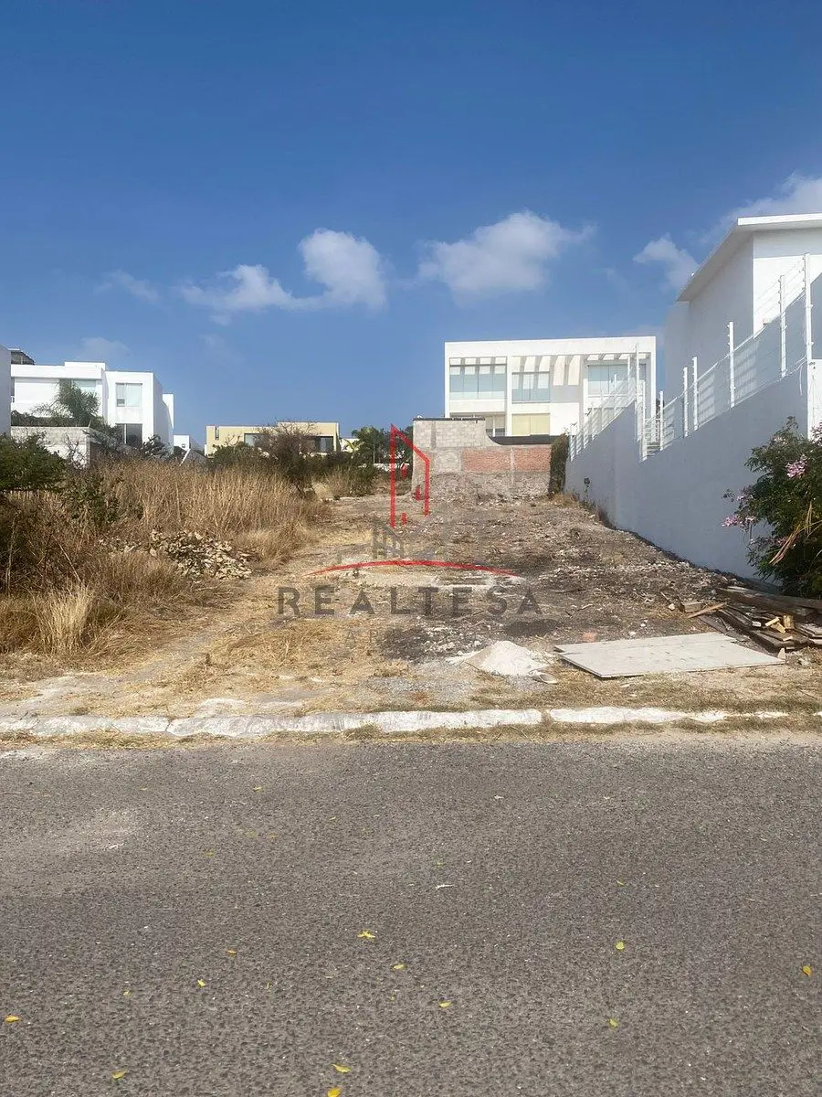 Terreno en venta en Vista Real y Country Club, Corregidora — foto 1 de 6