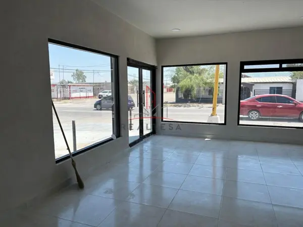 Local en renta en Constitucion, Ojinaga — foto 3 de 10