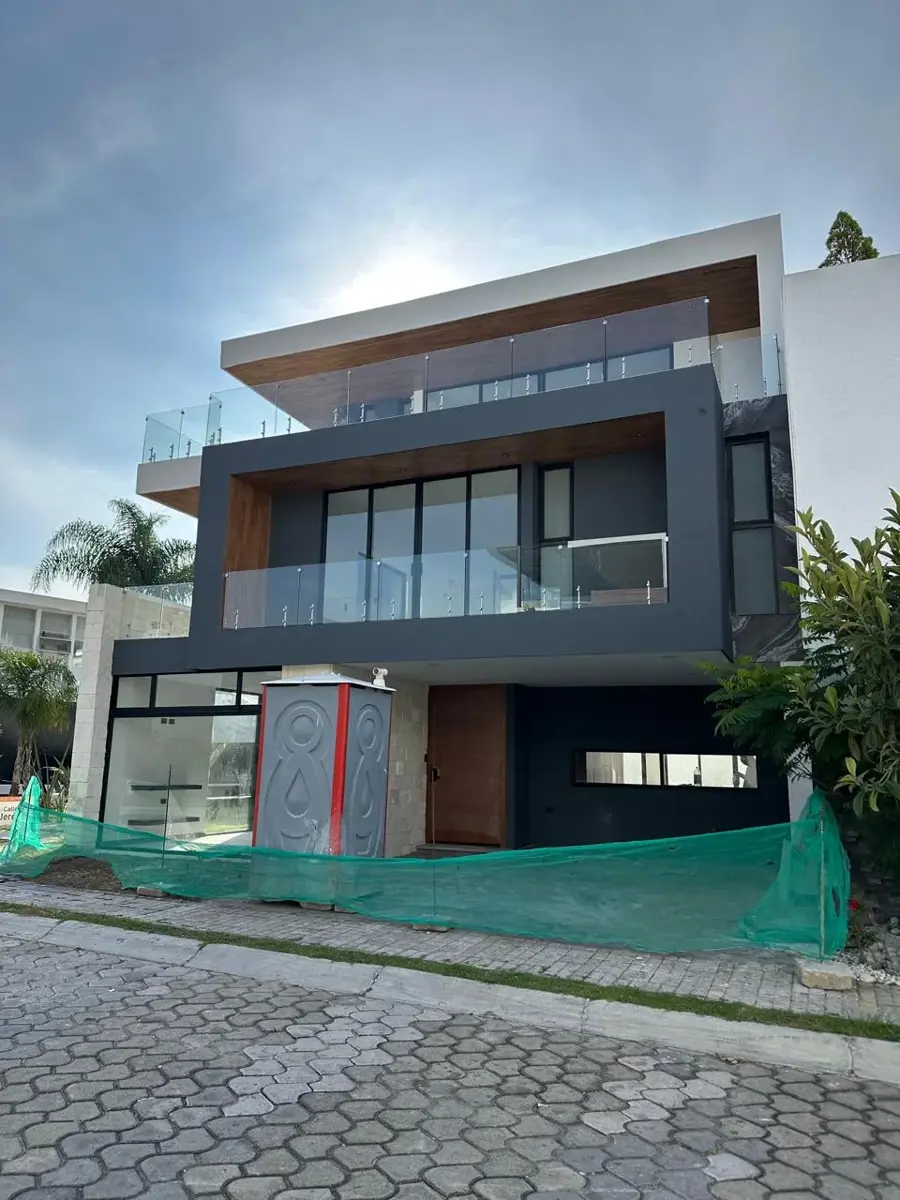 Casa en venta en Lomas de Angelópolis, San Andrés Cholula — foto 1 de 22