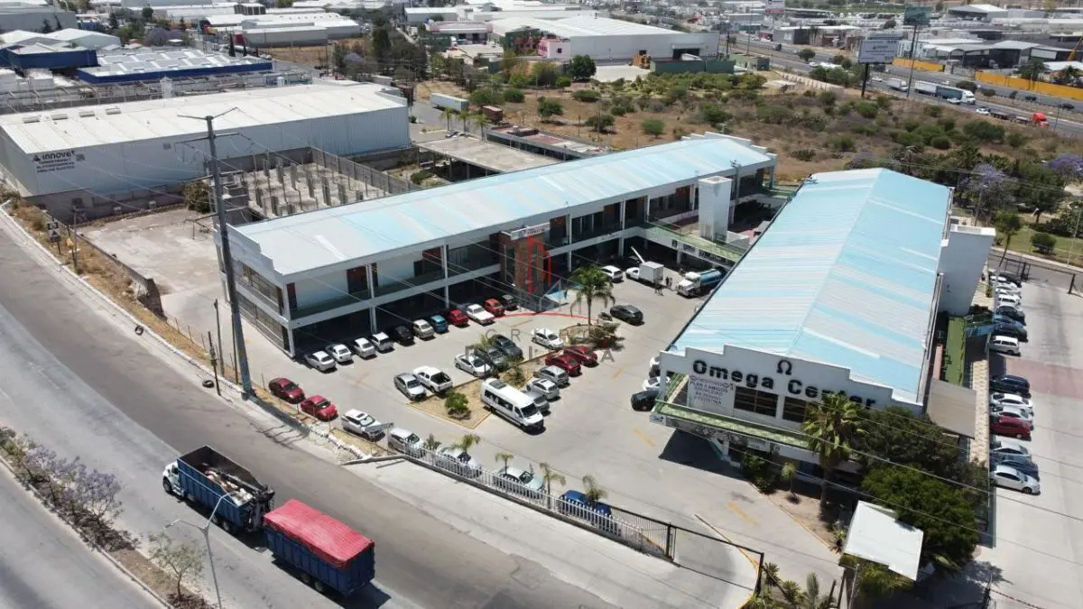 Local en renta en Parque Industrial Bernardo Quintana, El Marqués — foto 1 de 4