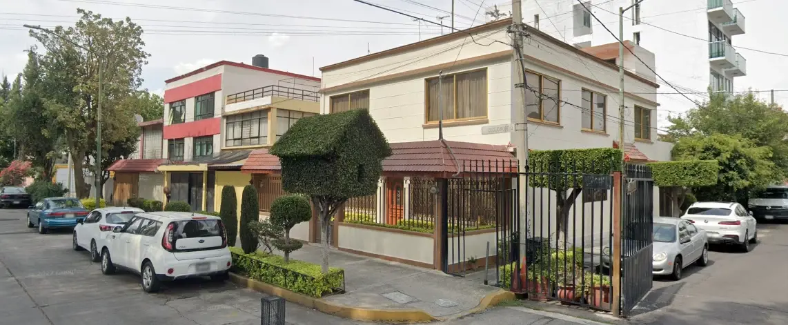 Casa en venta en Jardin Balbuena, Venustiano Carranza — foto 1 de 7