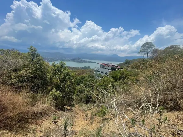 Terreno en venta en San Gaspar el Lago, Valle de Bravo — foto 3 de 8
