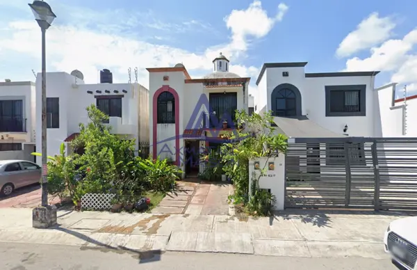 Casa En Remate Bancario en Porto Alegre, Benito Juárez, Quintana Roo