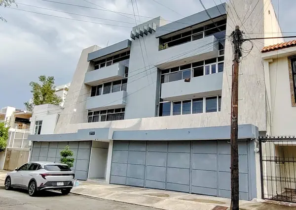Renta amplio Departamento, Col. Providencia, Excelente ubicación Zona Financiera