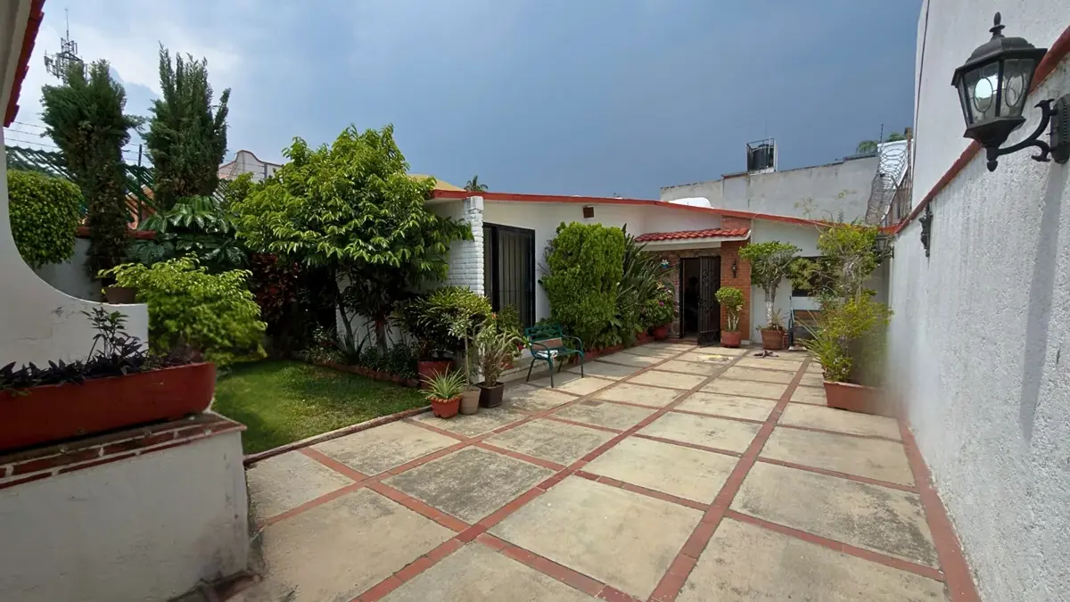 Casa en venta en Acapatzingo, Cuernavaca — foto 1 de 18