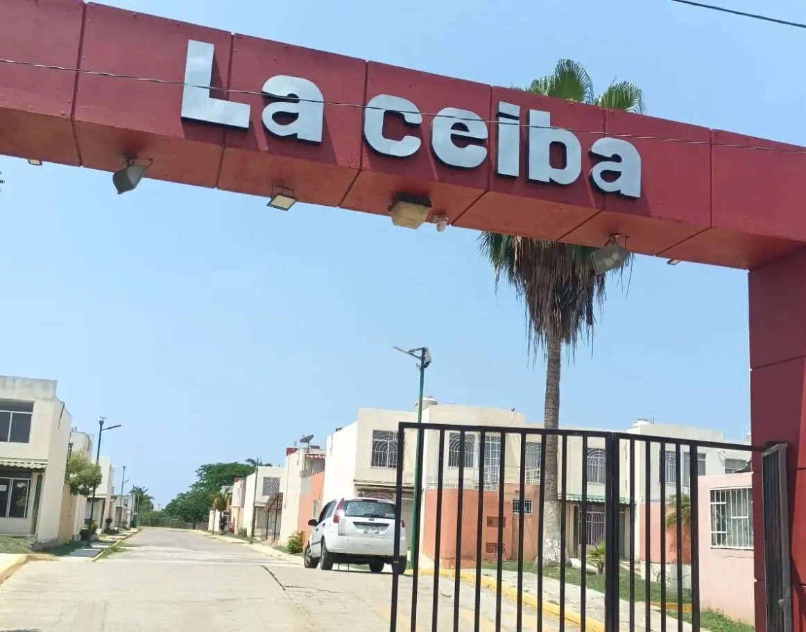 Casa en venta en Llano Largo, Acapulco de Juárez — foto 1 de 11