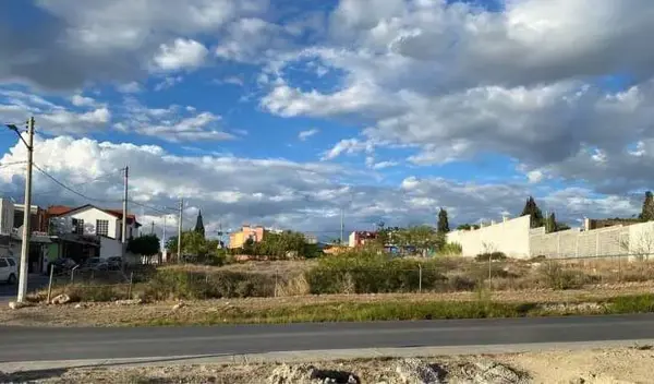 Terreno en Renta al Sur